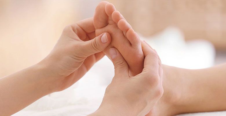 Top 5 Reasons to Become a Reflexologist